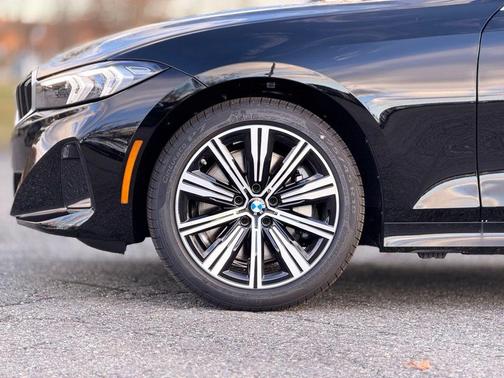 2026 BMW 330 I XDrive