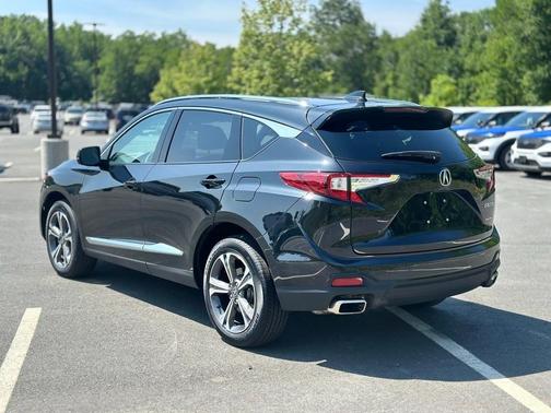 2023 Acura RDX Advance Package