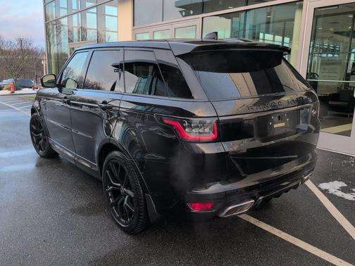 2022 Land Rover Range Rover Sport SVR