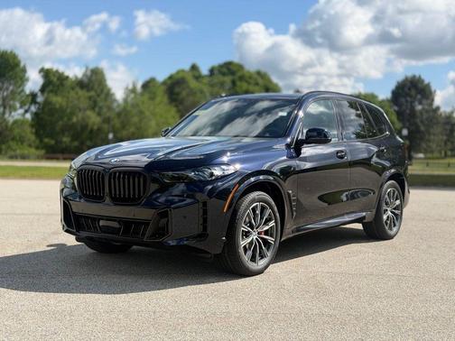 Carbon Black Metallic 2026 BMW X5 xDrive40i