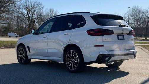 Alpine White 2026 BMW X5 xDrive40i
