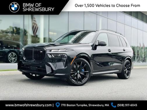 2025 BMW X7 M60i