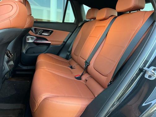 2023 Mercedes-Benz GLC 300 4MATIC