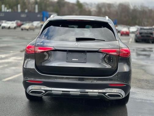 2023 Mercedes-Benz GLC 300 4MATIC