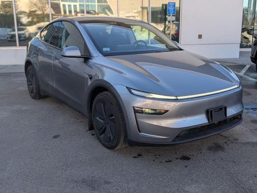 2026 Tesla Model Y Long Range