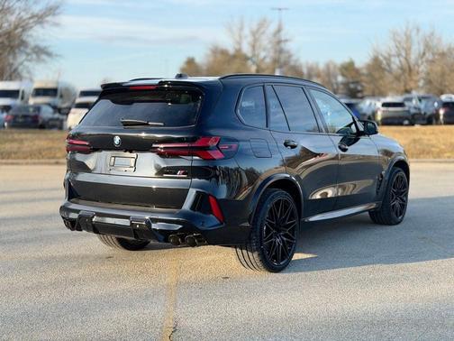 Black Sapphire Metallic 2026 BMW X5 M Competition