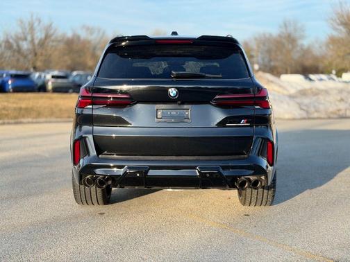 Black Sapphire Metallic 2026 BMW X5 M Competition
