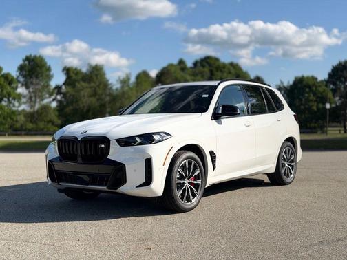 Alpine White 2026 BMW X5 M60i