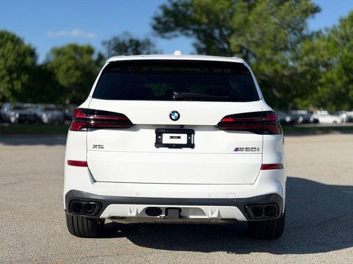 Alpine White 2026 BMW X5 M60i