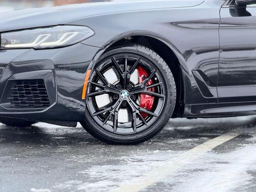 2023 BMW 540 i xDrive