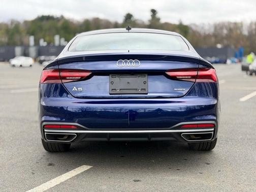 Navarra Blue Metallic 2022 Audi A5 2.0T Premium Plus