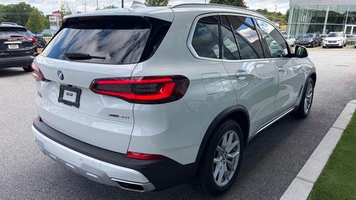 Alpine White 2022 BMW X5 xDrive40i