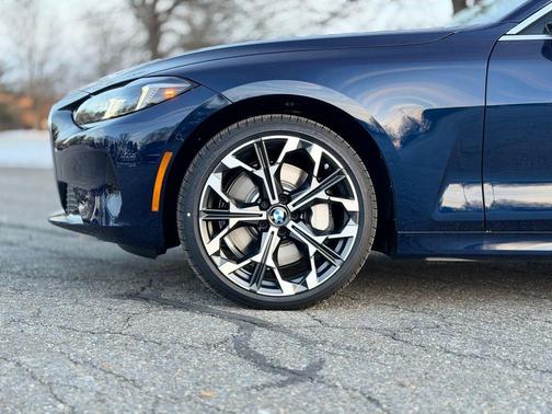2026 BMW 430 i xDrive