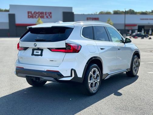 2025 BMW X1 xDrive28i