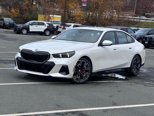 2024 BMW 530 i xDrive