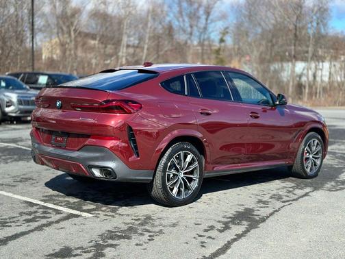 2026 BMW X6 xDrive40i