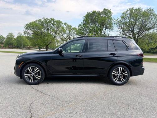 475 2027 BMW X7 xDrive40i
