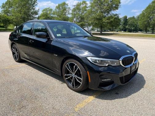 2022 BMW 330e xDrive