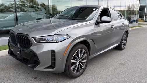 Skyscraper Gray Metallic 2024 BMW X6 xDrive40i