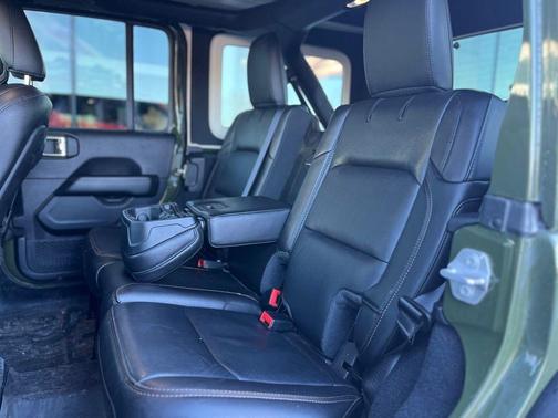 2023 Jeep Wrangler Rubicon 392