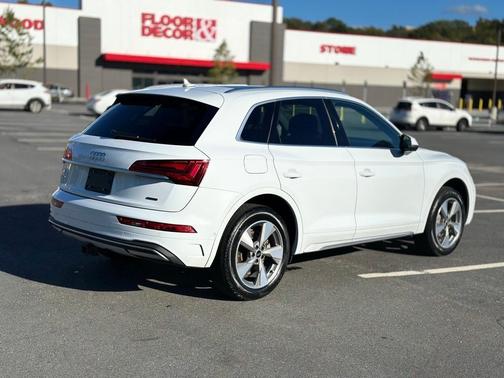 2023 Audi Q5 45 Prestige