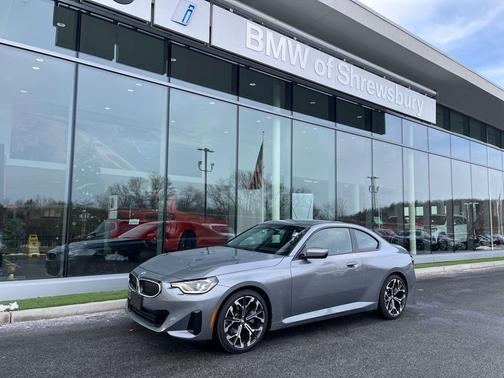 2025 BMW 230 i xDrive