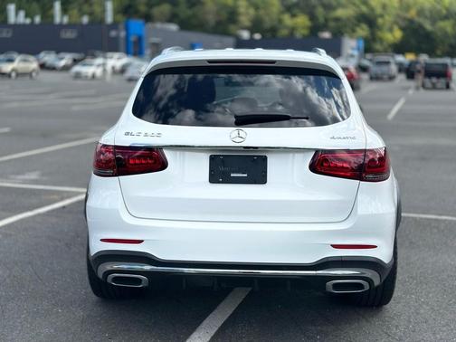 2022 Mercedes-Benz GLC 300 4MATIC