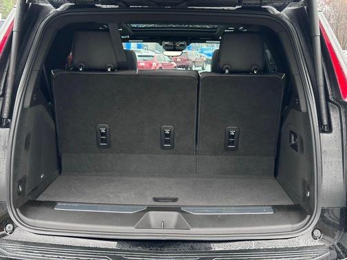 2022 Cadillac Escalade Sport