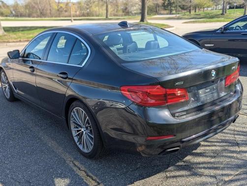 2019 BMW 540 i xDrive