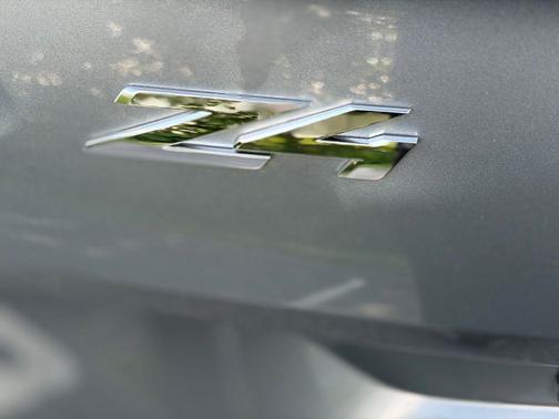 Gray Metallic 2026 BMW Z4 sDrive30i
