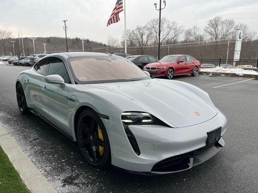 2021 Porsche Taycan Turbo S