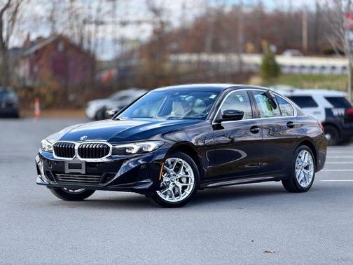 2025 BMW 330 i xDrive
