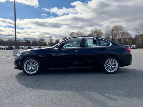 2025 BMW 330 i xDrive