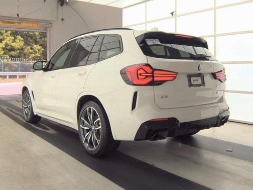 2022 BMW X3 M40i
