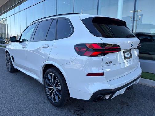 2024 BMW X5 xDrive40i