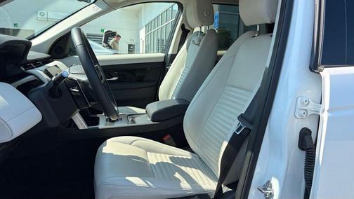 Ostuni Pearl White 2024 Land Rover Discovery Sport Core S