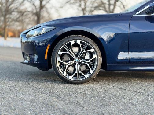 2026 BMW 430 i xDrive