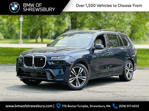 2025 BMW X7 M60i