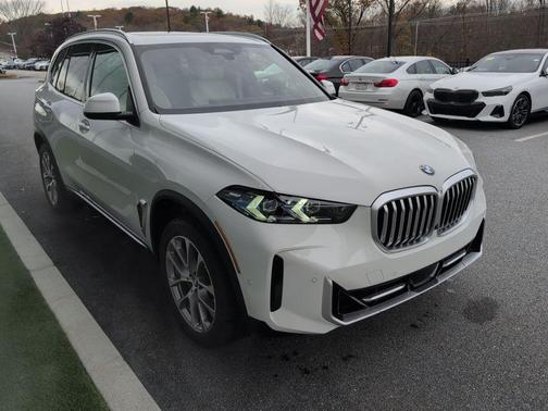 2025 BMW X5 xDrive40i