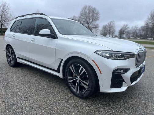 2022 BMW X7 xDrive40i