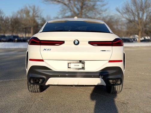 2026 BMW X6 xDrive40i