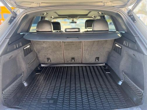 2023 Audi SQ5 3.0T Premium Plus