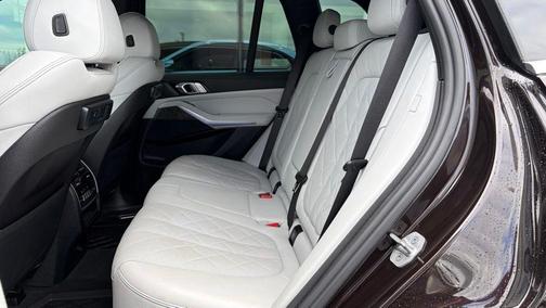 Sparkling Brown Metallic 2023 BMW X5 xDrive40i