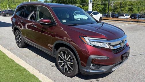 Deep Scarlet Pearl 2022 Honda Pilot Touring 8-Passenger