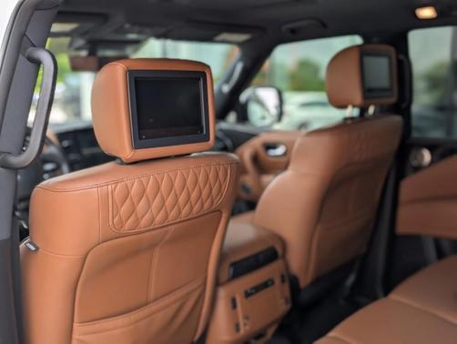 2021 INFINITI QX80 SENSORY