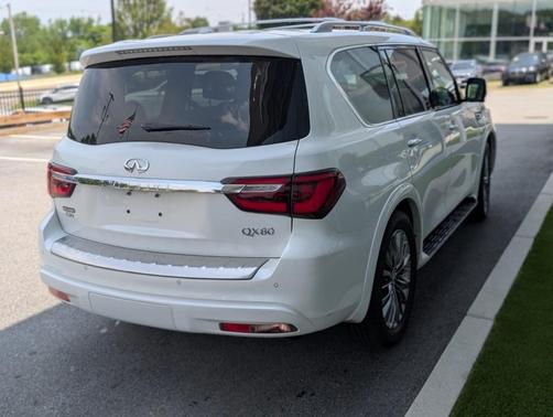 2021 INFINITI QX80 SENSORY