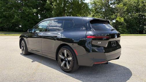 Black Sapphire Metallic 2024 BMW iX xDrive50