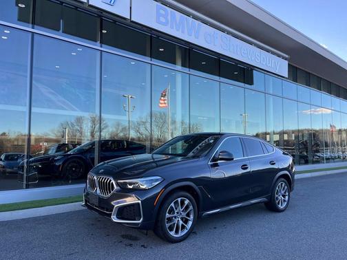 2023 BMW X6 xDrive40i