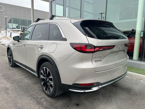 2024 Mazda CX-90 PHEV Premium Plus
