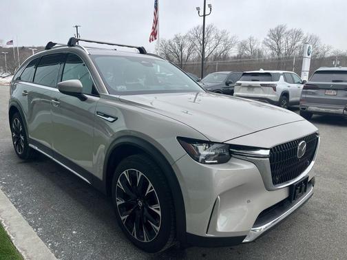 2024 Mazda CX-90 PHEV Premium Plus